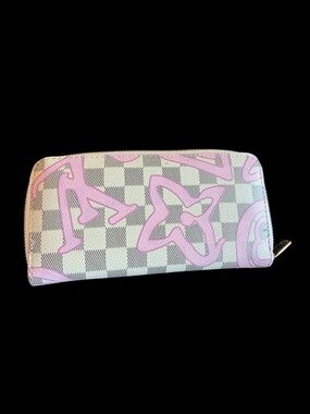 Large Sized Wallet - White/Gray/Pink